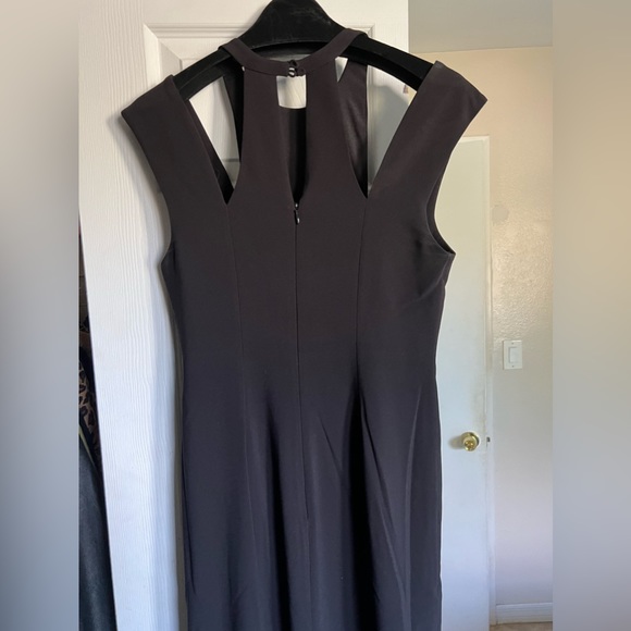 Halston Heritage Cut out Gown - Picture 4 of 4